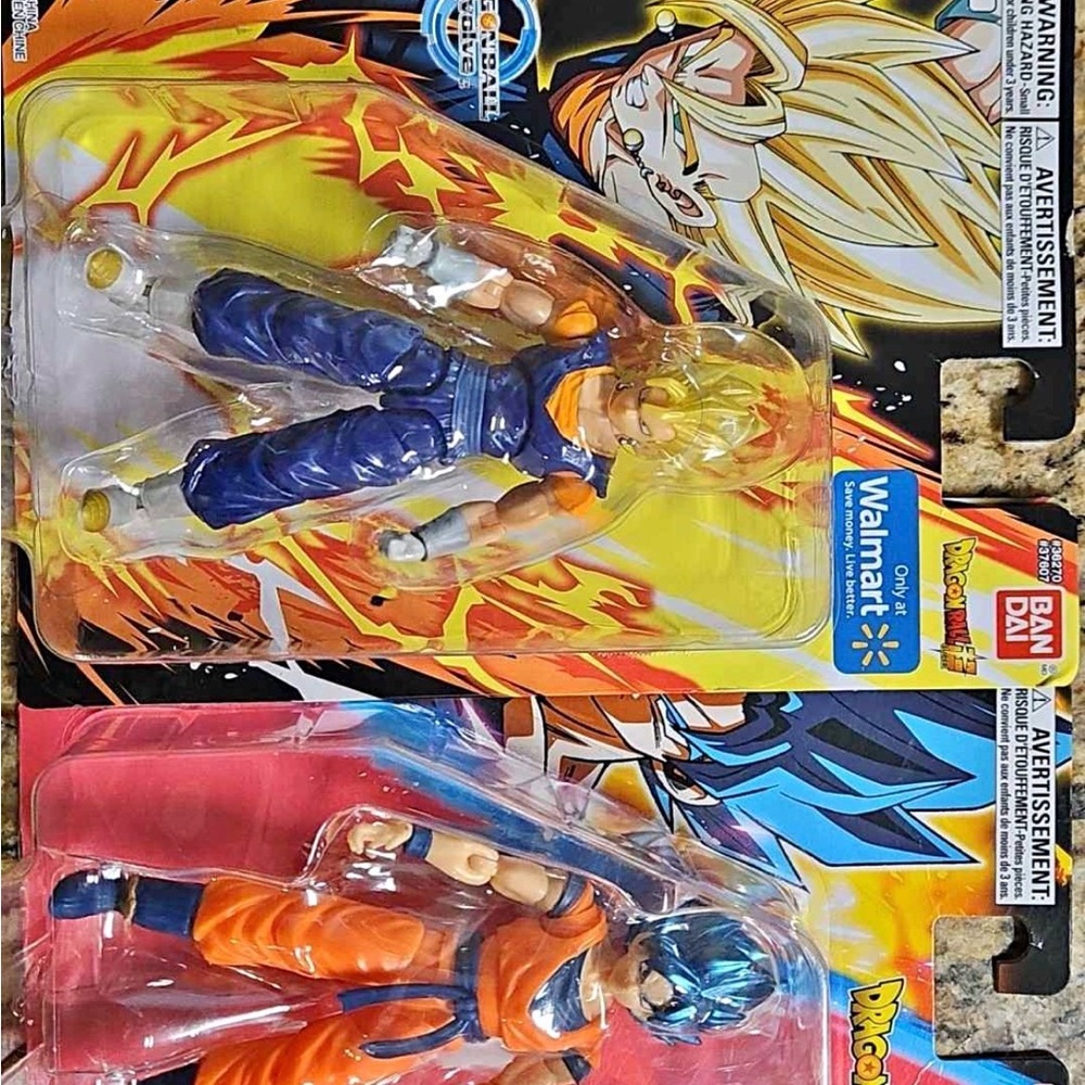 Dragon Ball Kids Action Figure - Yellow & Blue Super Saiyan Set